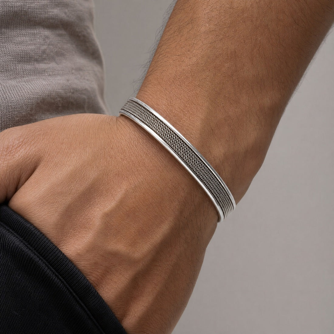 Twisted Rope Cuff Oxidized Bangle