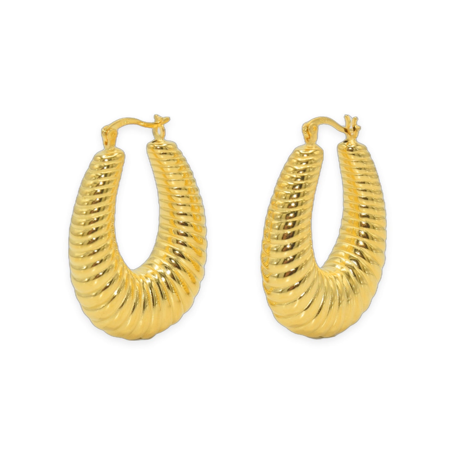Ribbed Croissant Curve Hoop Earring