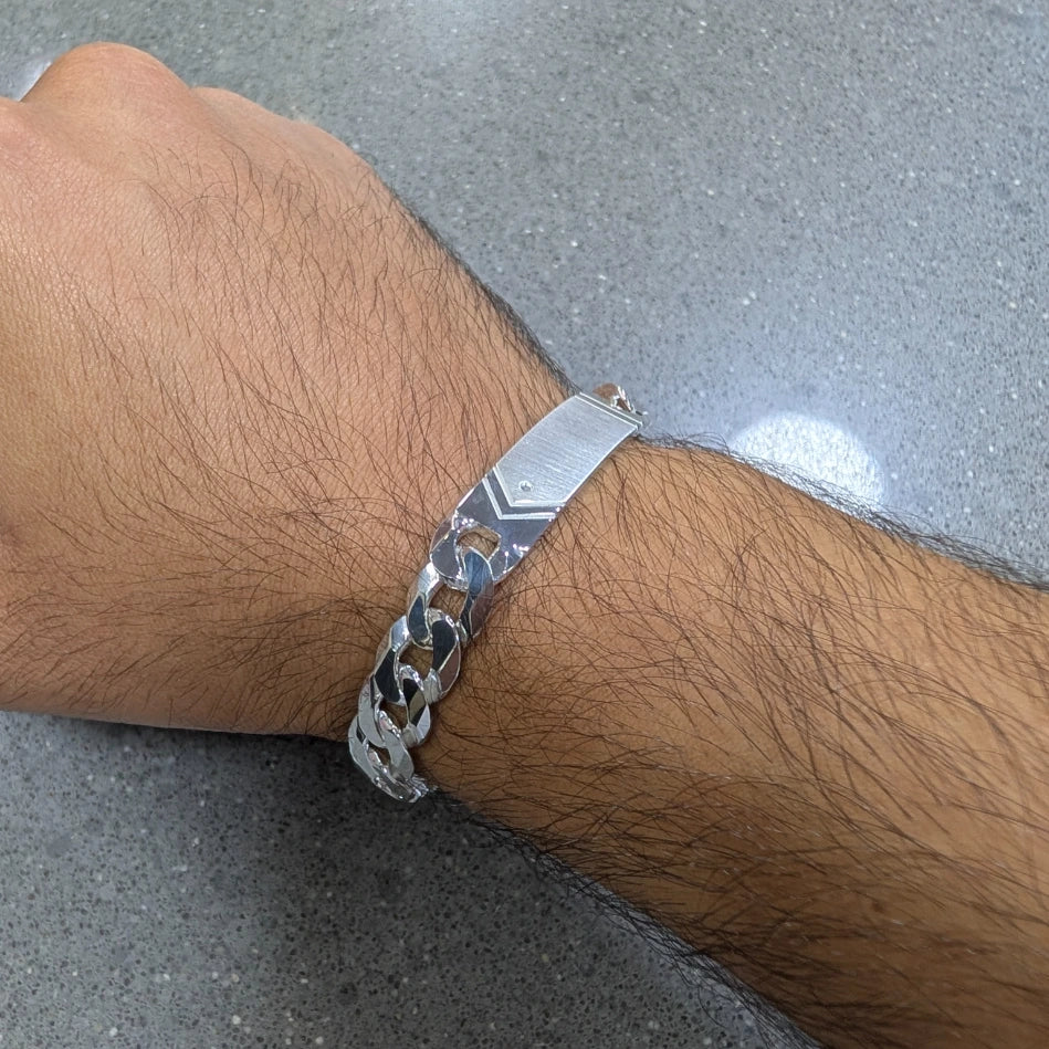 Curb Chain - Arrow ID Bracelet