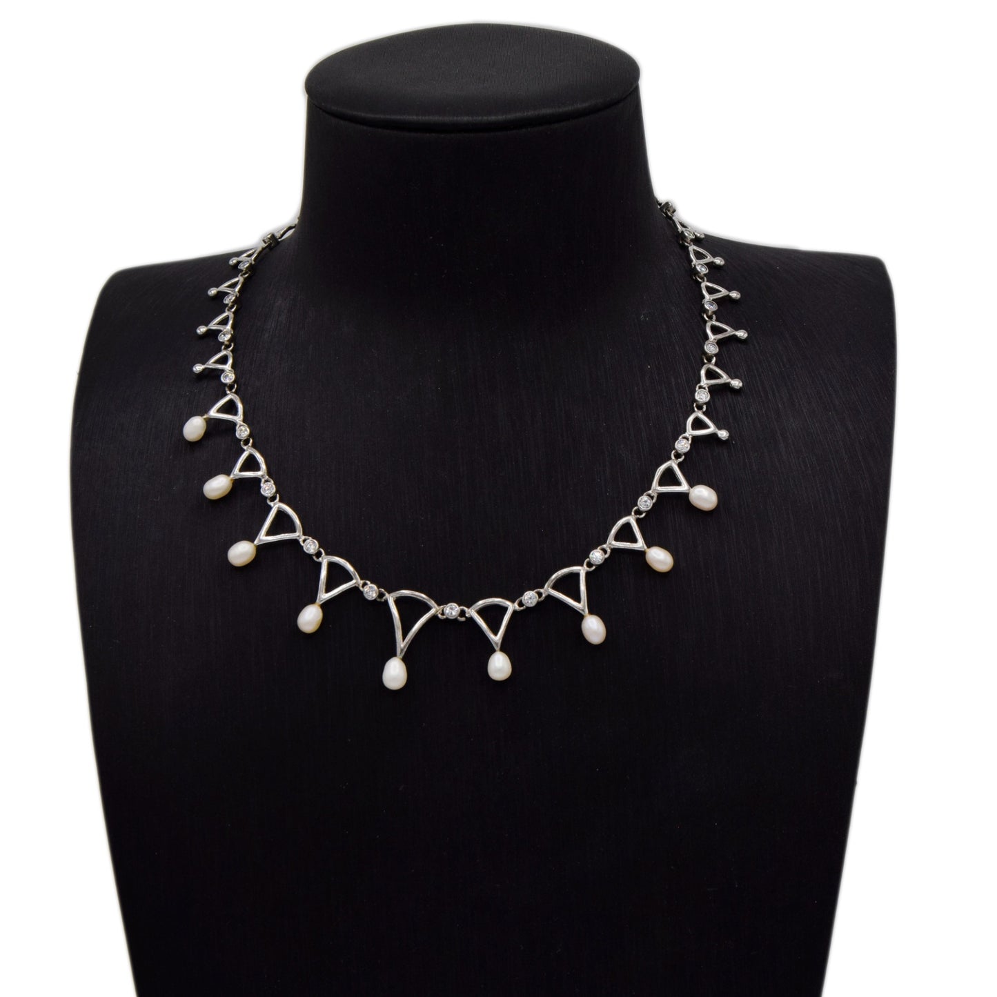 Elegant Cascade Pearl Necklace