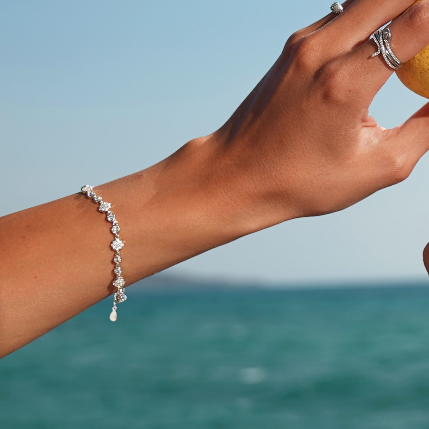Dazzling Starburst Bracelet
