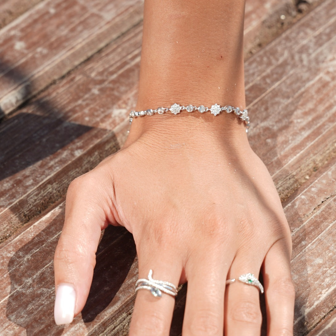 Dazzling Starburst Bracelet