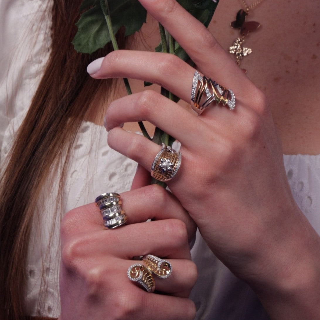 Mesh Blossom Ring