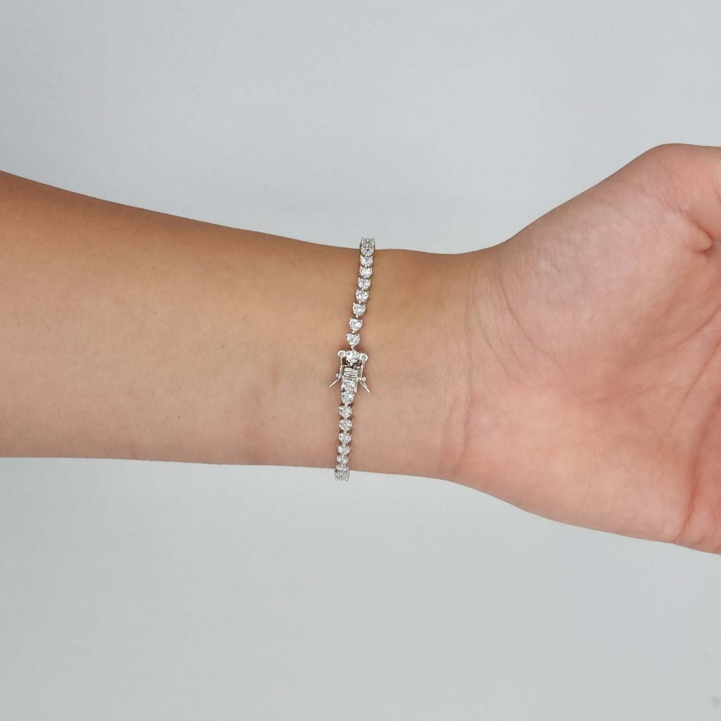 Heart Shaped Tennis Bracelet - 3 mm