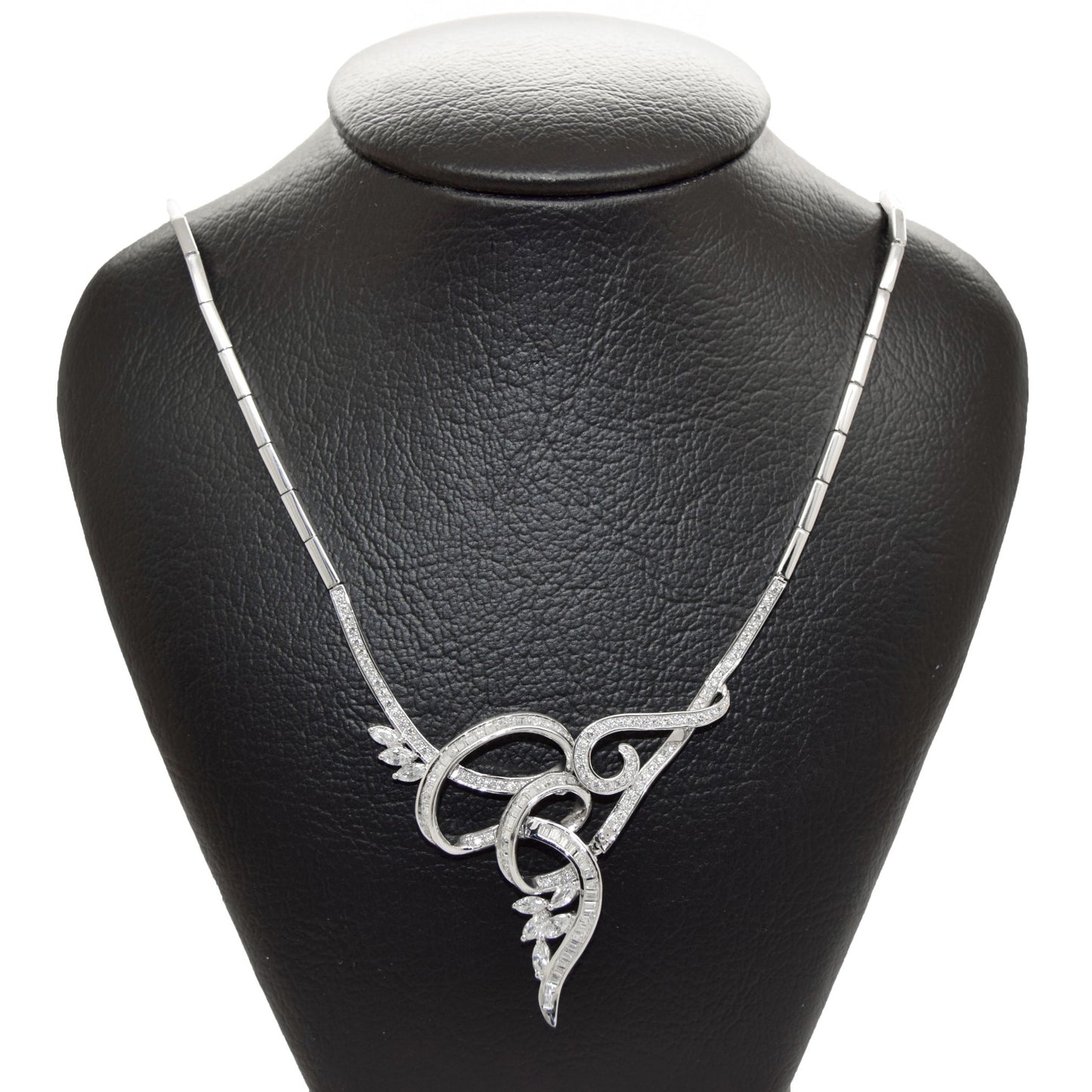 Sleek Swirl Set