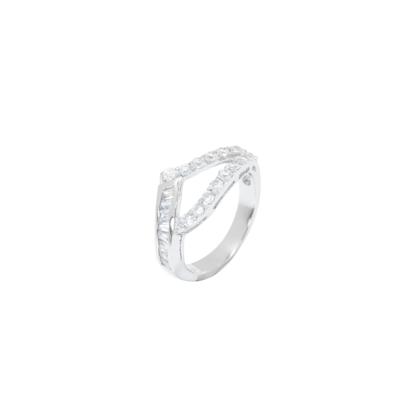 Twisting Elegance Ring