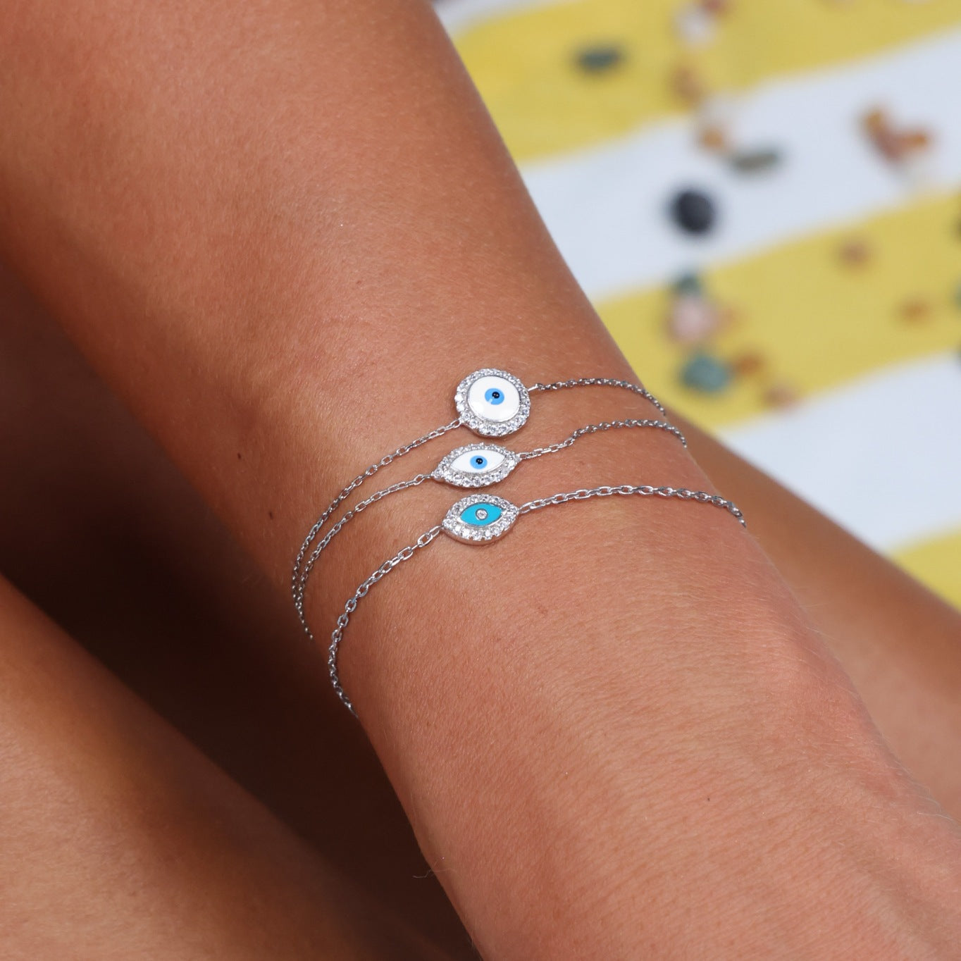 Halo Evil Eye Charm Lightweight Bracelet