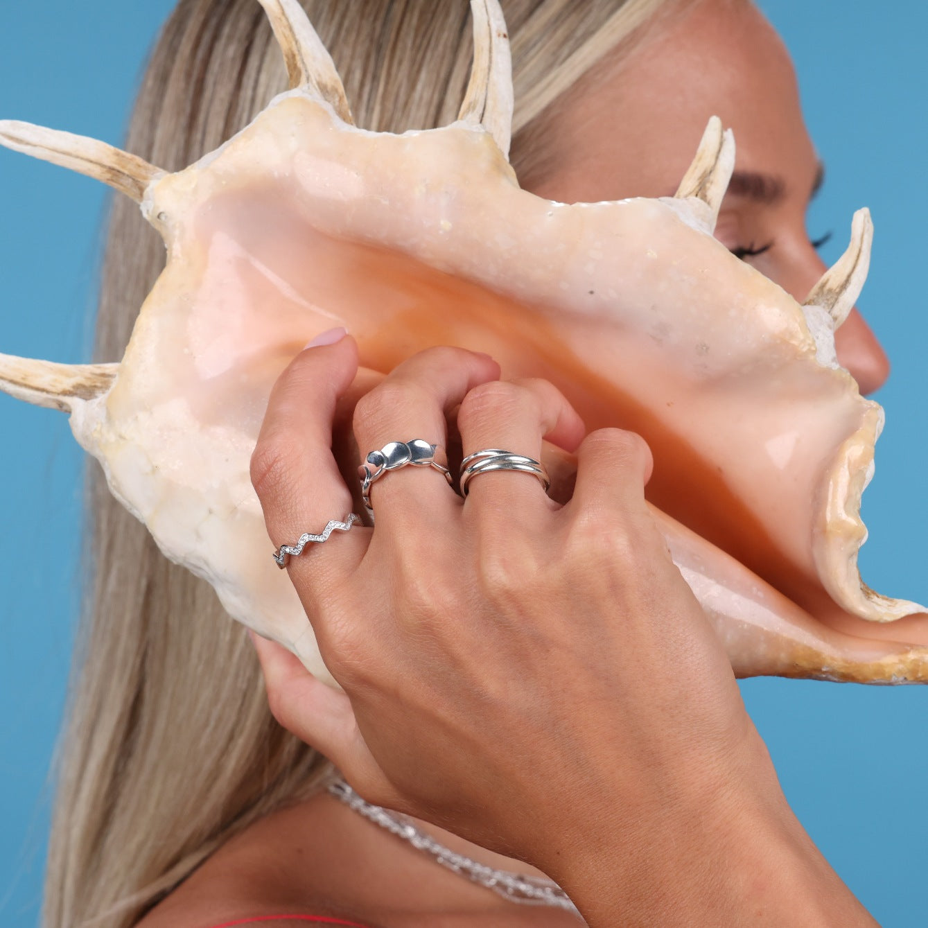 Intertwined Plain Ring