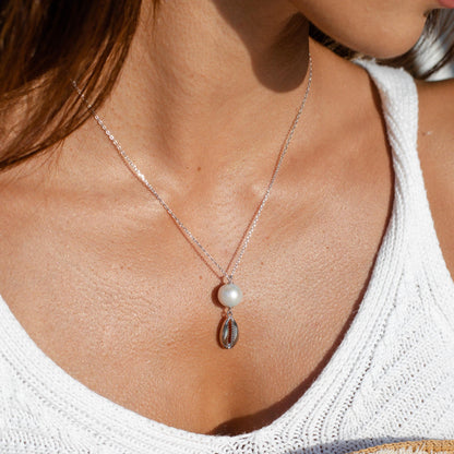 Ocean Breeze Pearl Shell Necklace