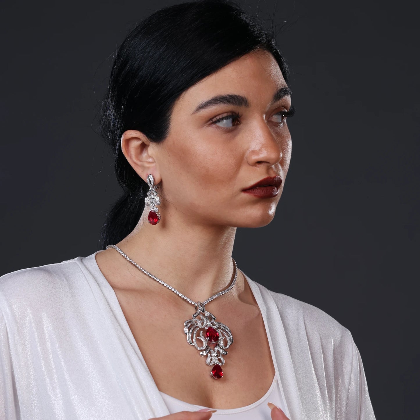 Regal Elegance Jewelry Set