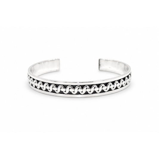 Chain-Link Inlay Oxidized Bangle