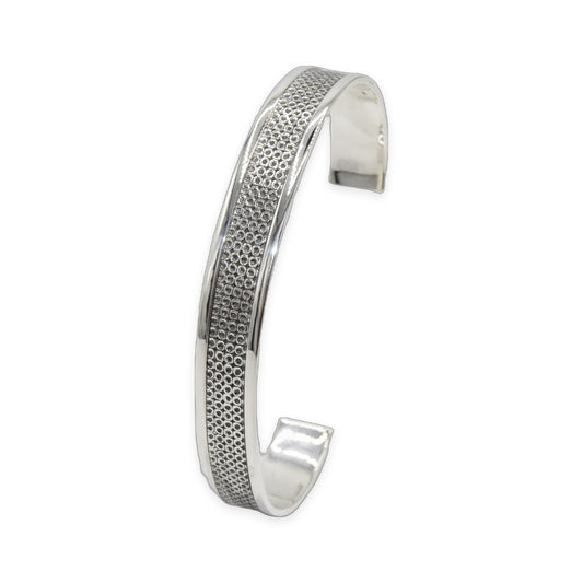Dotted Center Cuff Oxidized Bangle