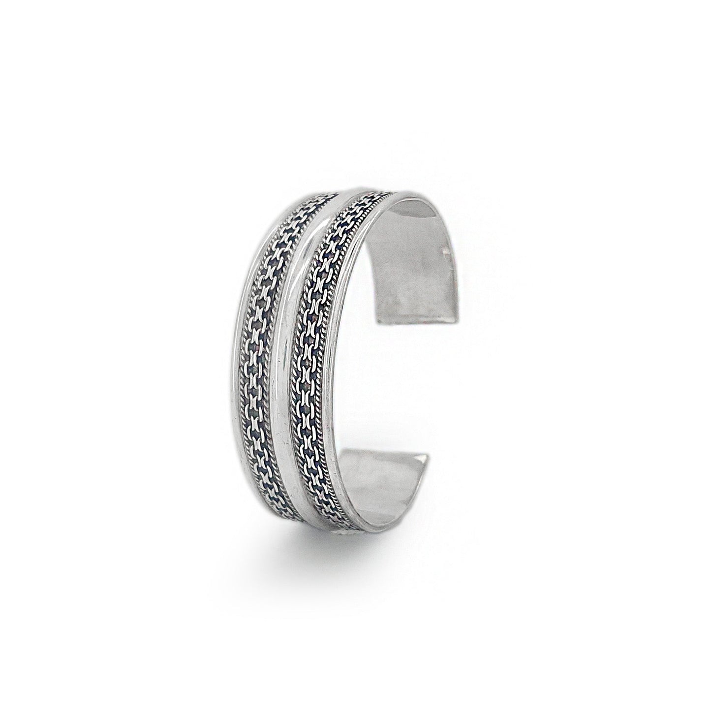 Twisted Elegance Cuff