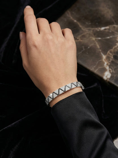 Enchanting Swivel Symphony