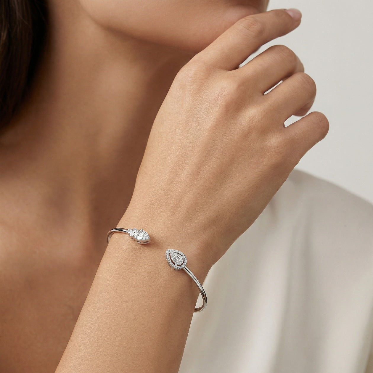 Teardrop Dual Form Bangle