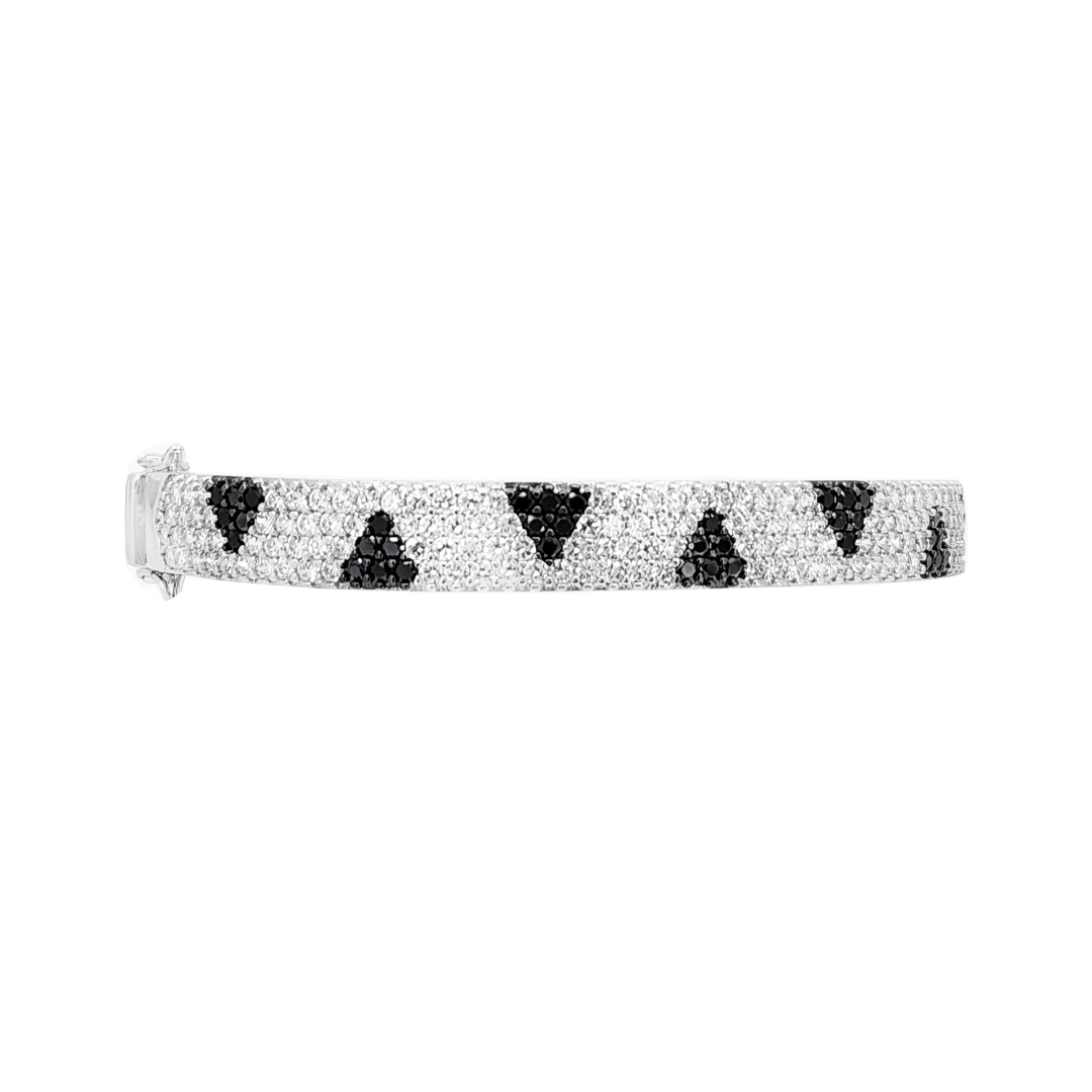 Pyramid Party - Zircon Bangle