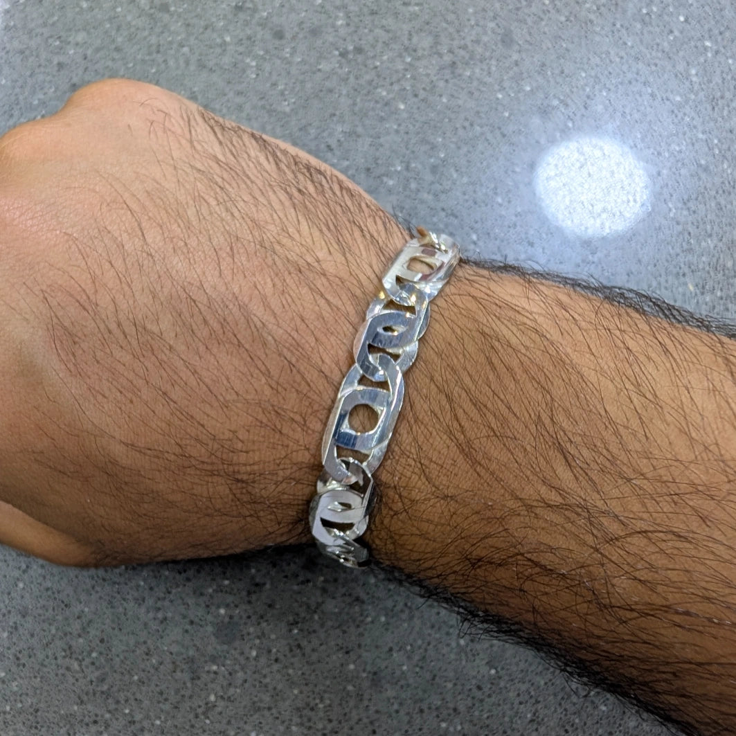 Marine-Scroll Circle  variation chain
