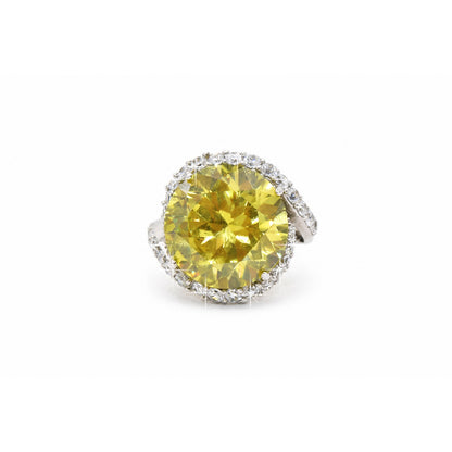 Oval Halo Cocktail Ring