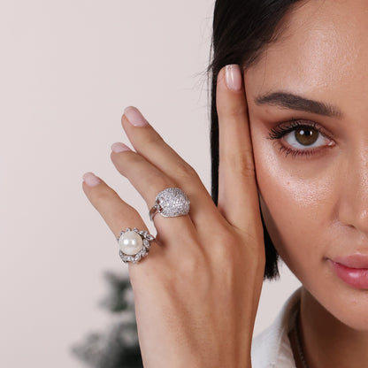 Elegant Pearl Blossom Ring