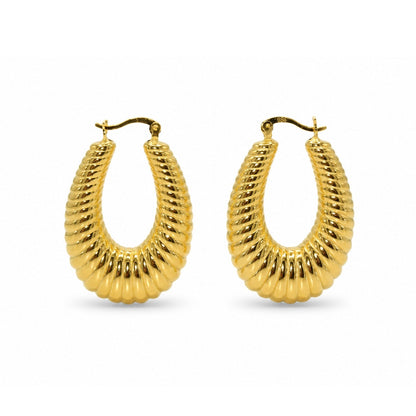 Ribbed Croissant Curve Hoop Earring