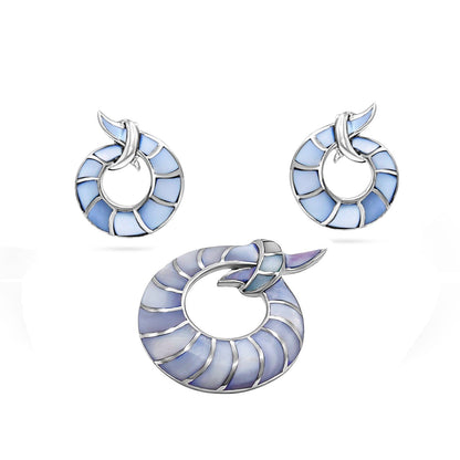 Nautilus Mother of Pearl Half Set