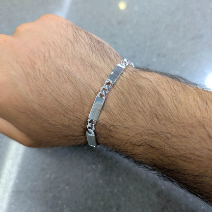 Link Curb-Chain Bracelet