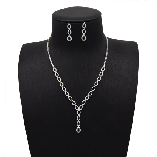 Elegant Teardrop Set in Sterling Silver