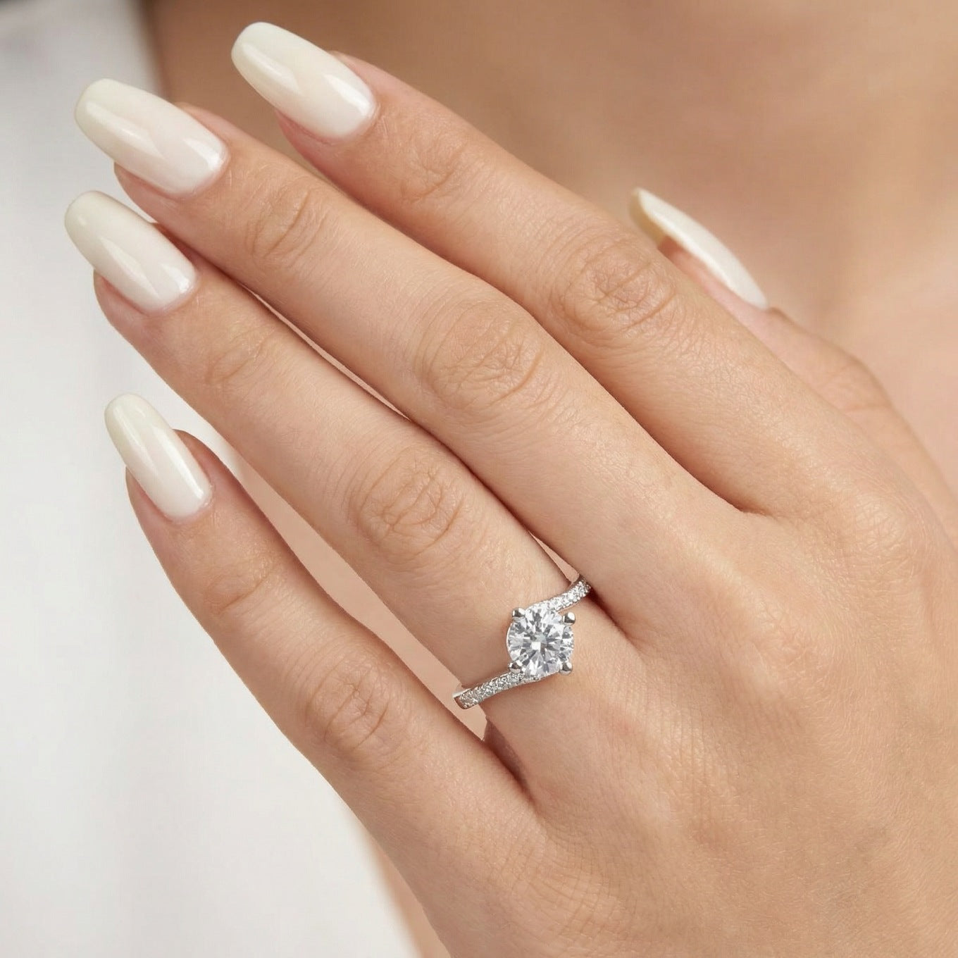 Sparkling Solitaire Ring