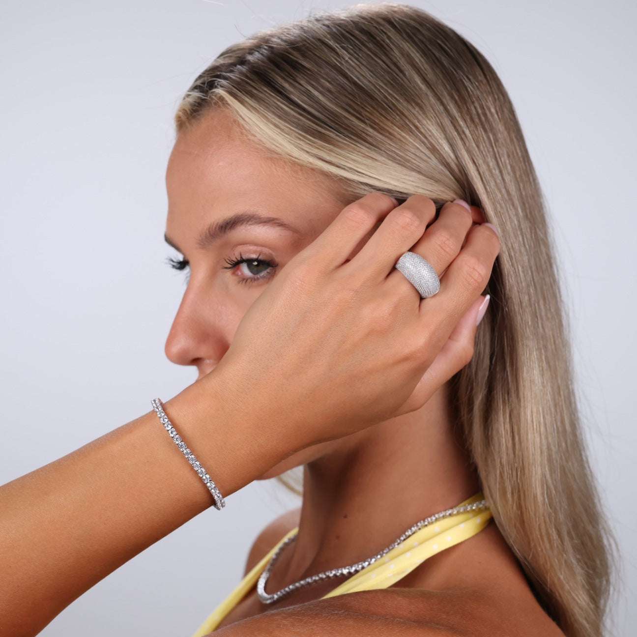 Dome Sparkle Ring