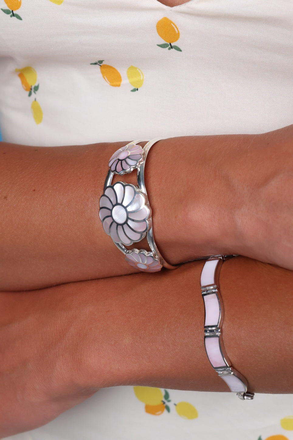 Wavy Pink Pearl Bracelet