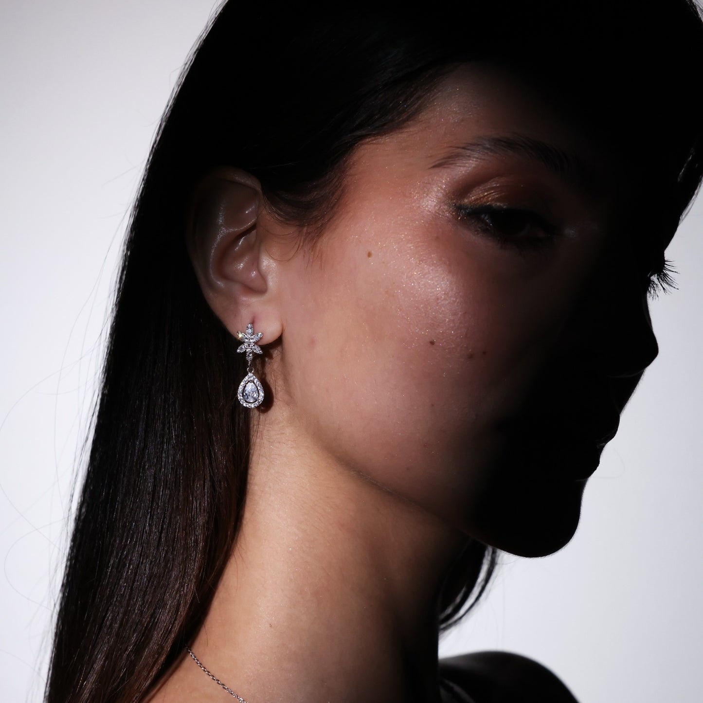 Elegance in Bloom Jewelry Set