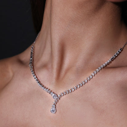 Graceful Teardrop Luxury Set