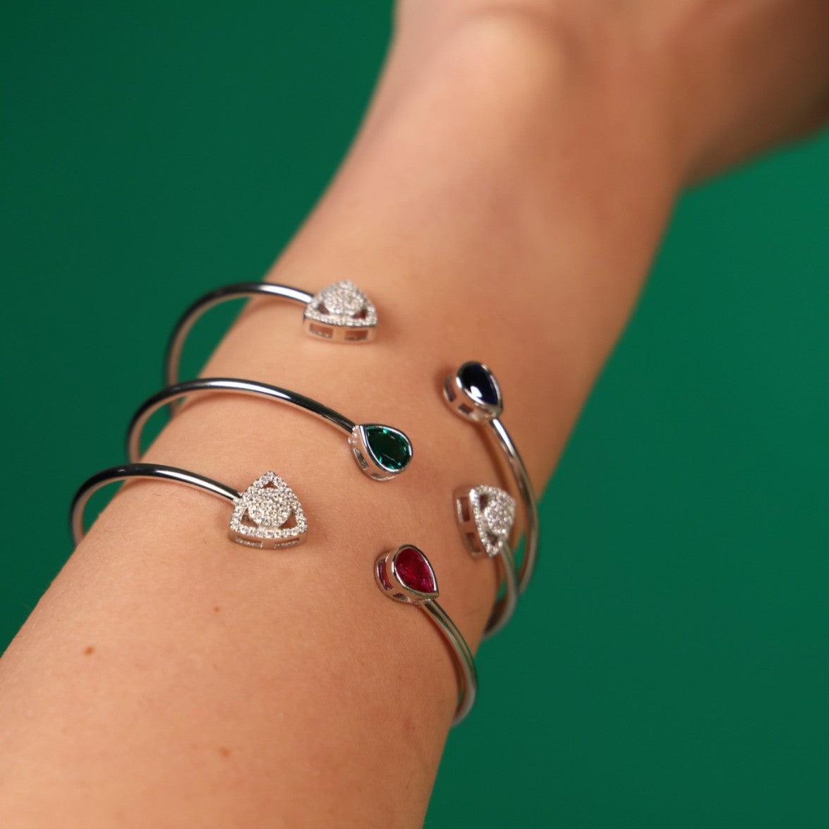 Trillion Halo & Pear Cut Dual Form Bangle