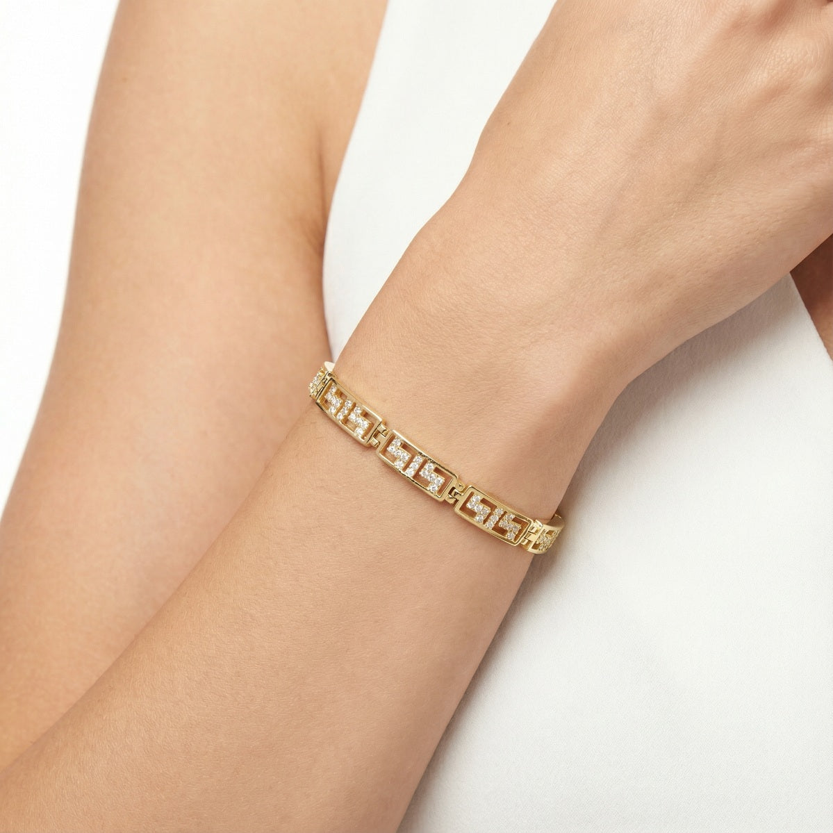 Frame Pattern Tennis Bracelet