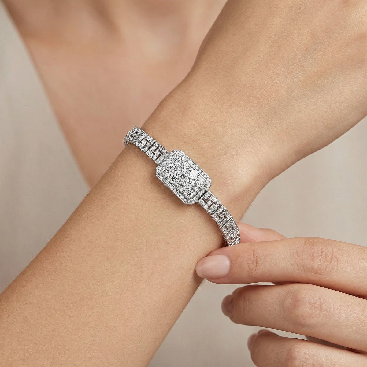 Grand Pavé Centerpiece Bracelet