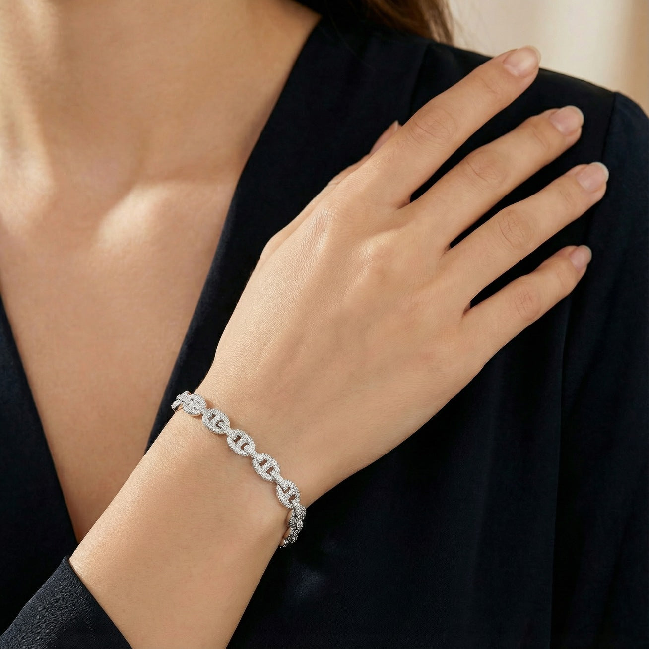 Shimmering Mariner Chain