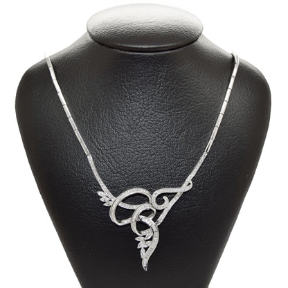 Sleek Swirl Set