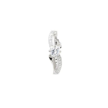 Opulent Solitaire Ring