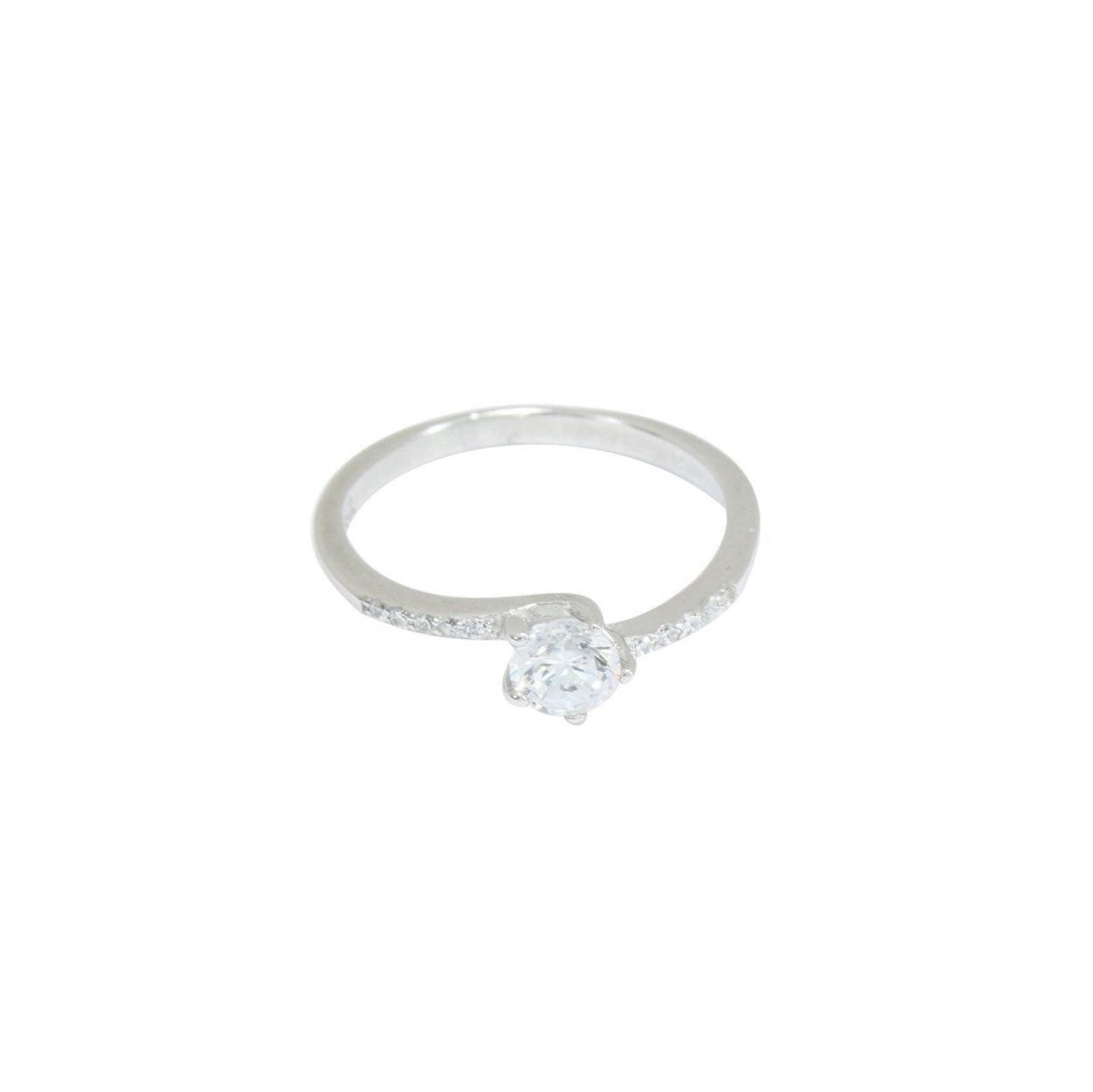 Sparkling Solitaire Ring