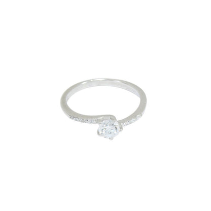 Sparkling Solitaire Ring