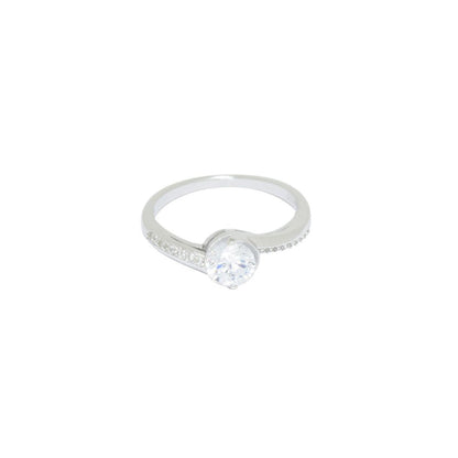 Opulent Solitaire Ring