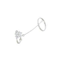 Chain Linked Clover Leaf Rings image