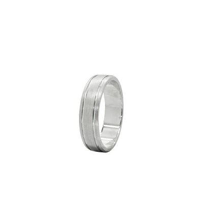 Sleek Silver Harmony Ring