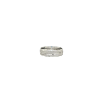 Striped Elegance Ring with Subtle Stripes